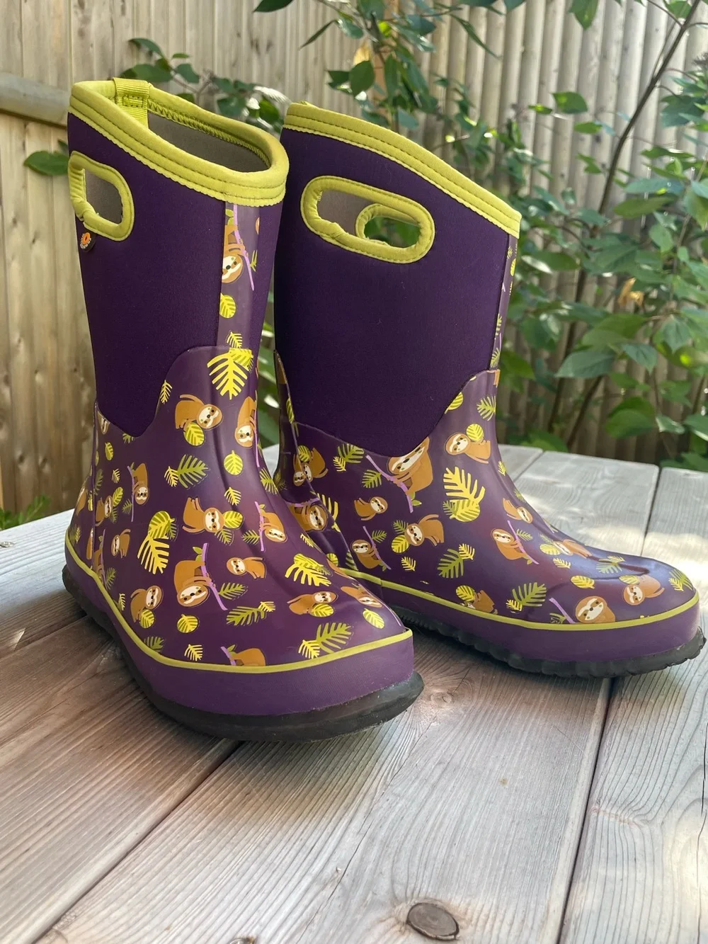 BOGS Kids Sloth Rain Boots Purple Waterproof Insulated Size US 4 EU 37